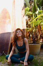 Load image into Gallery viewer, Monstera Rain Forest - Set